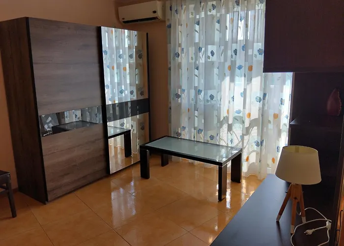 отдых * Σάνι Μπιτς